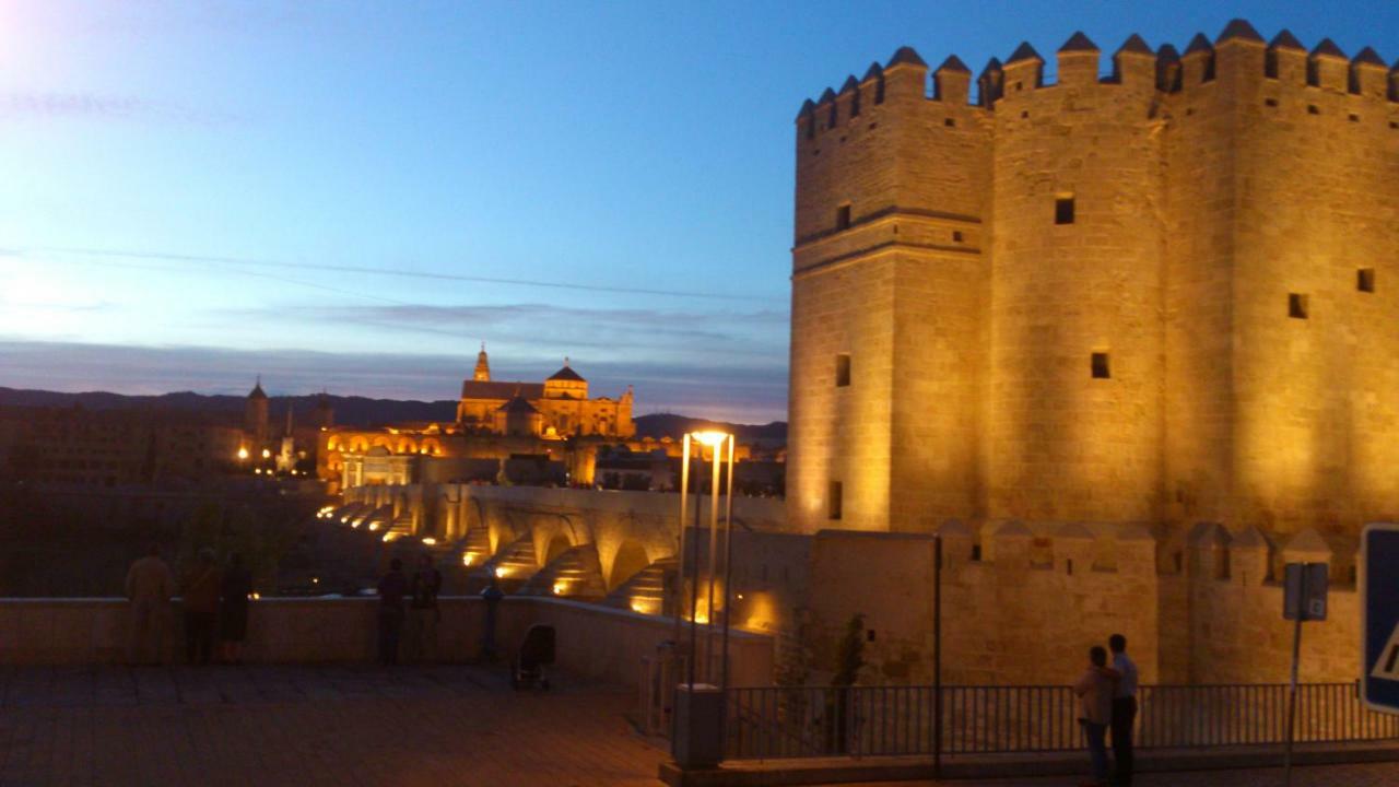 Apartamento Polvora, Junto Al Puente Romano Apartment Cordoba Exterior photo